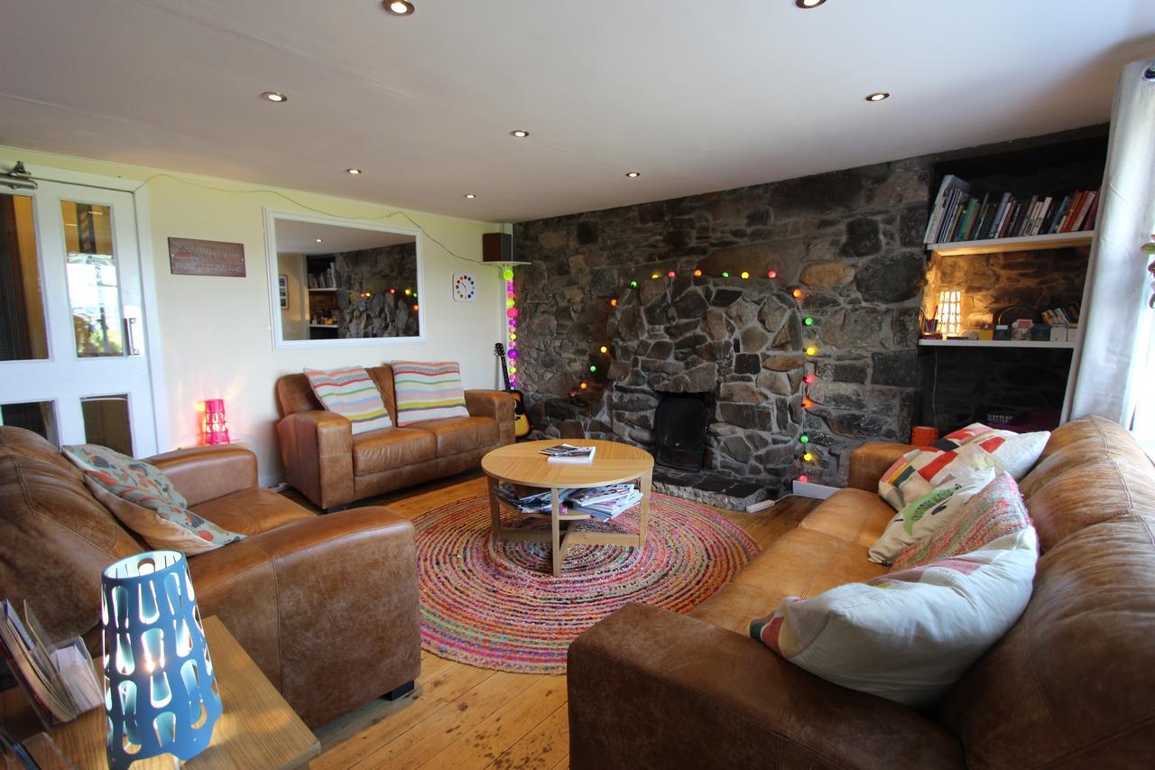Skye Backpackers Pansiyon Kyleakin Dış mekan fotoğraf